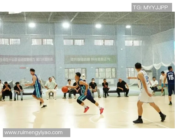 武汉篮球队在篮球团队协作排行榜中荣获第五名展现出色团队精神与实力