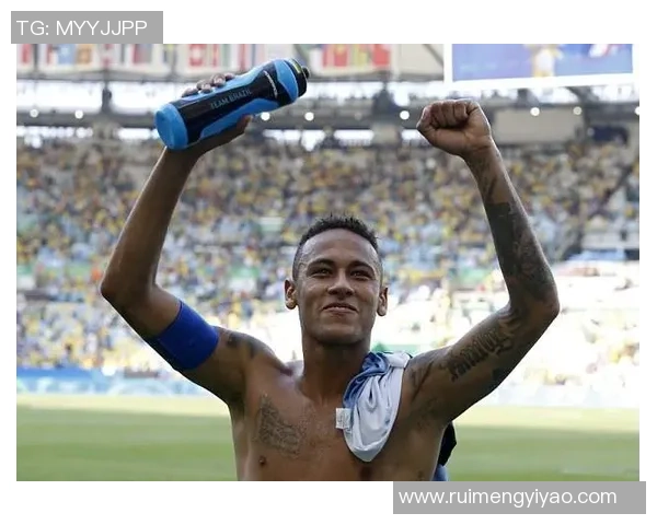 李姓足球明星在国际赛场上的辉煌成就与影响力分析 李姓足球明星在国际赛场上的辉煌成就与影响力分析