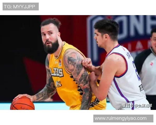 武汉网球队以52分稳居精英赛积分榜首位展现强劲实力 武汉网球队以52分稳居精英赛积分榜首位展现强劲实力