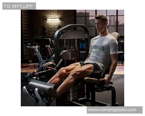 足球明星日常锻炼揭秘如何保持最佳状态与体能训练技巧分享 足球明星日常锻炼揭秘如何保持最佳状态与体能训练技巧分享